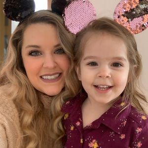 Meet your Posher, Victoria